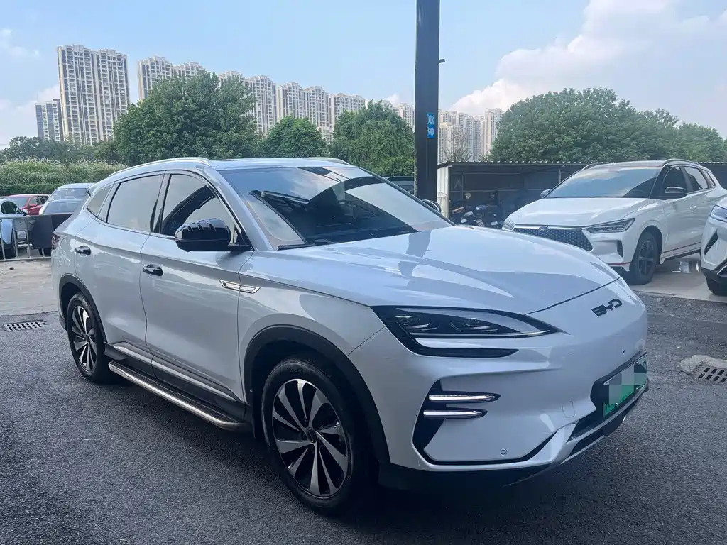 BYD PLUS New Energy — фото 3