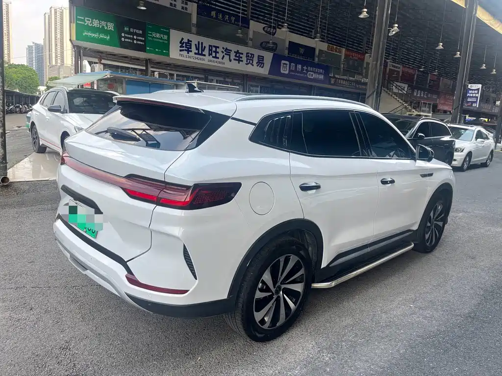 BYD PLUS New Energy — фото 9