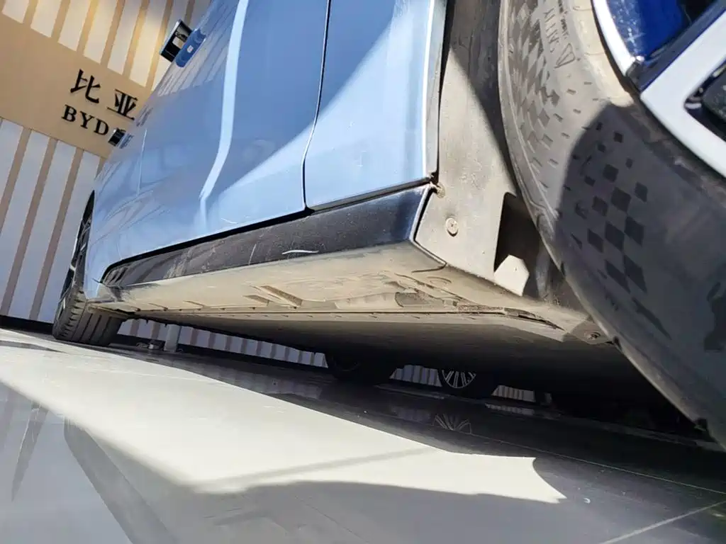 BYD Seal — фото 19