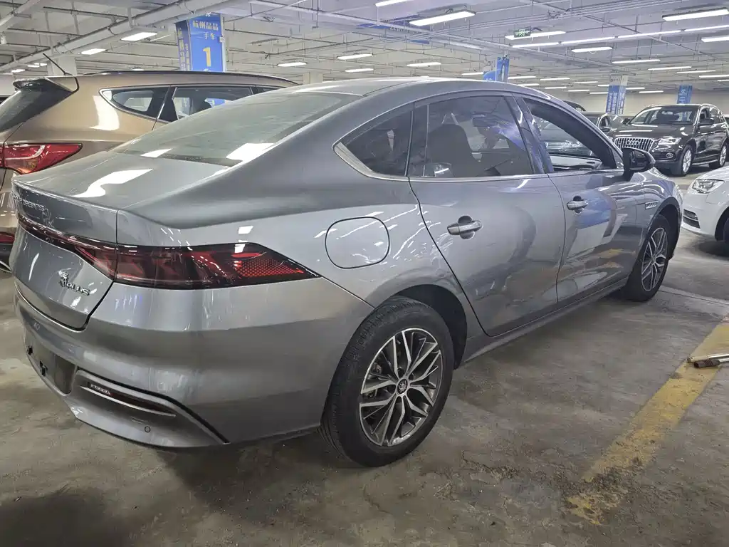 BYD Qin PLUS — фото 10