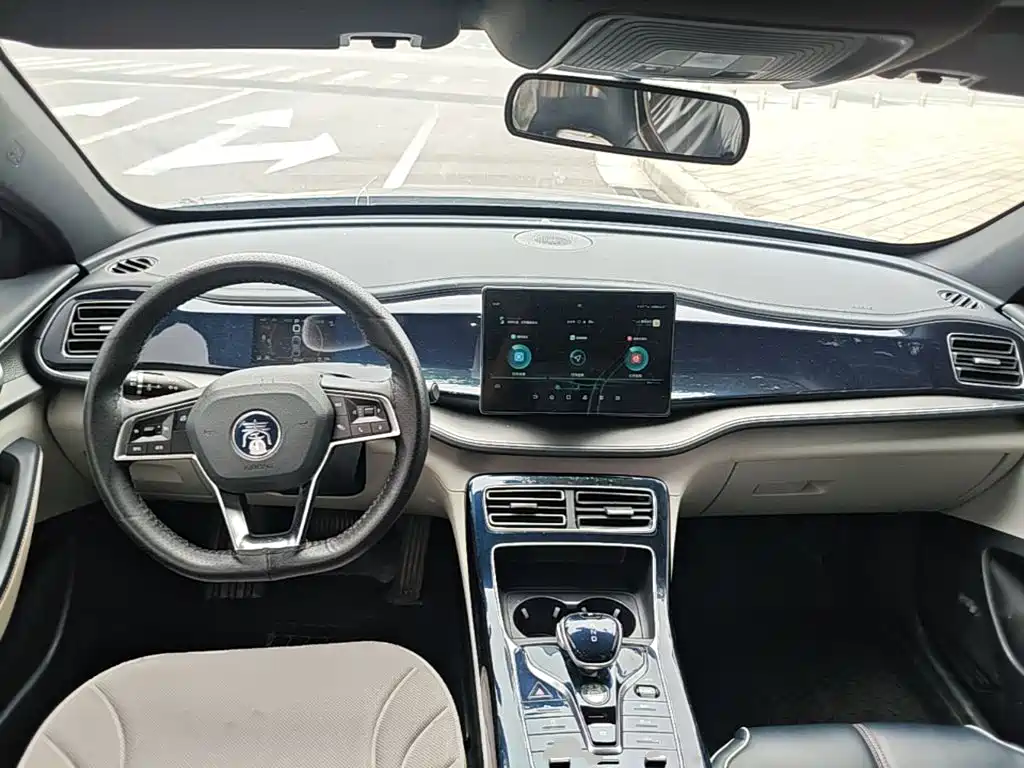 BYD Qin PLUS — фото 10