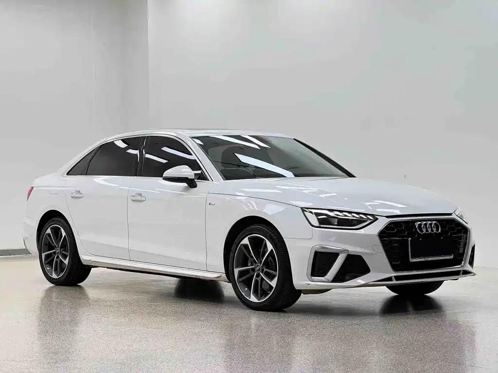 Audi A4L — фото 3