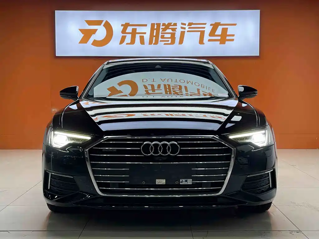 Audi A6L — фото 2