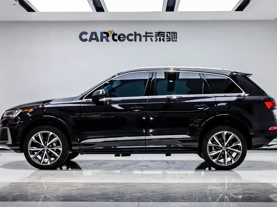 Audi Q7 — фото 3