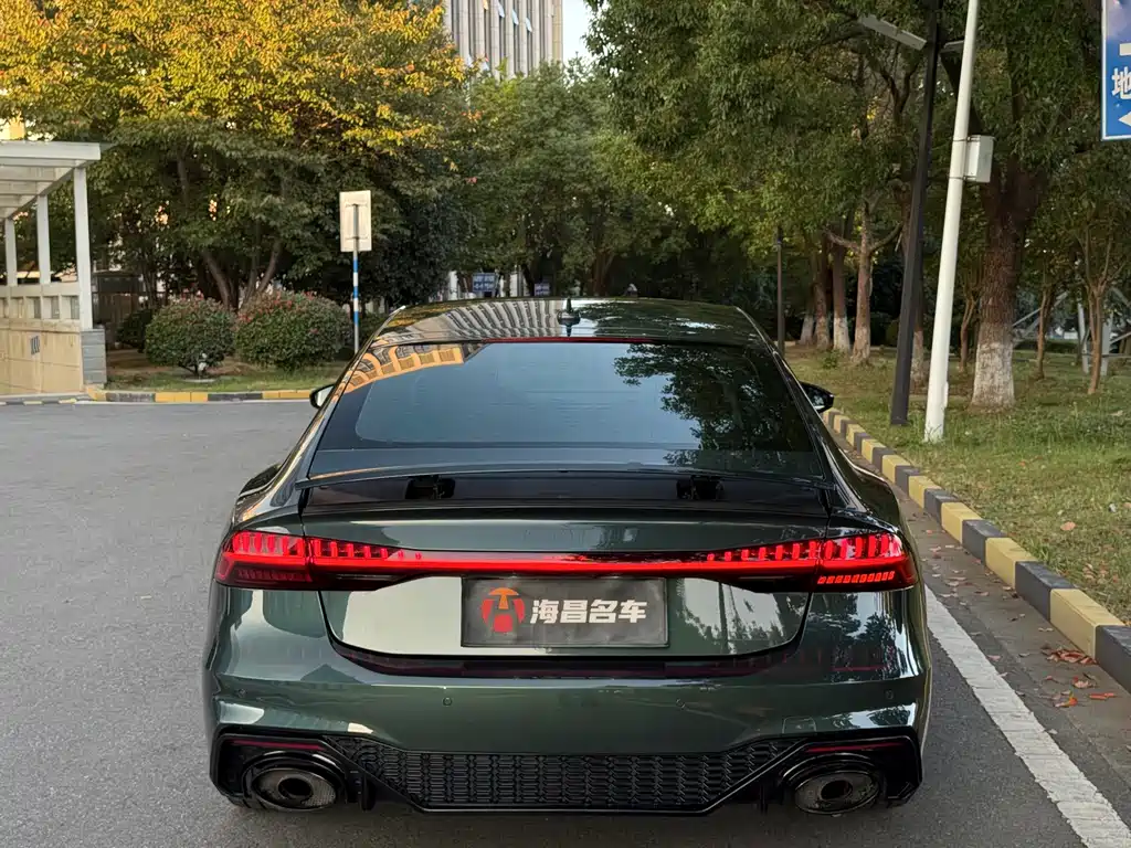 Audi A7 — фото 5