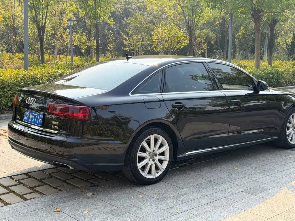 Audi A6L — фото 6