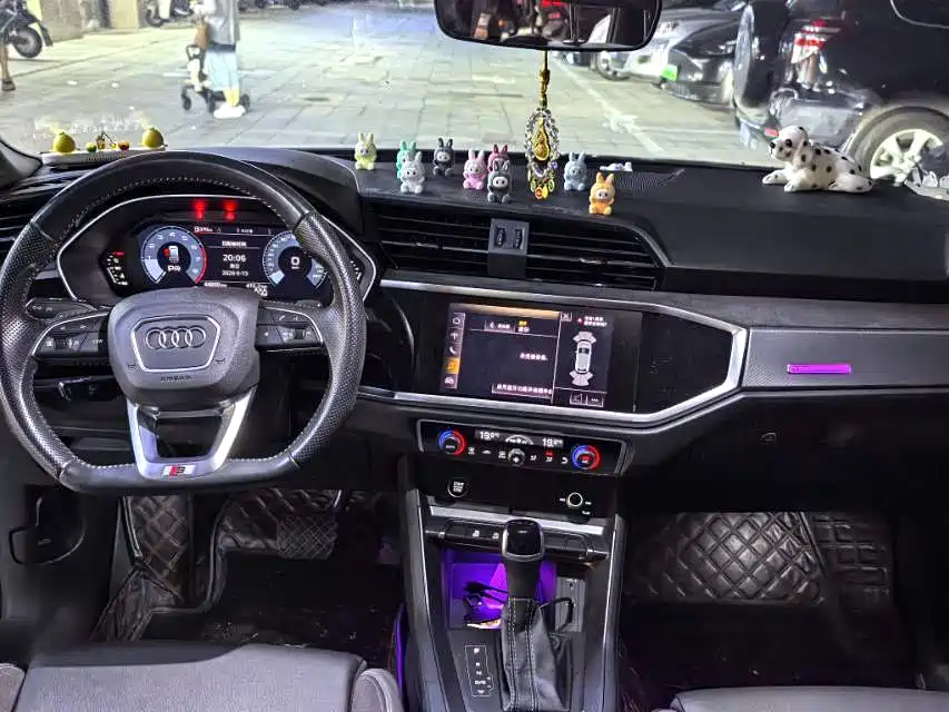 Audi Q3 Sportback — фото 4