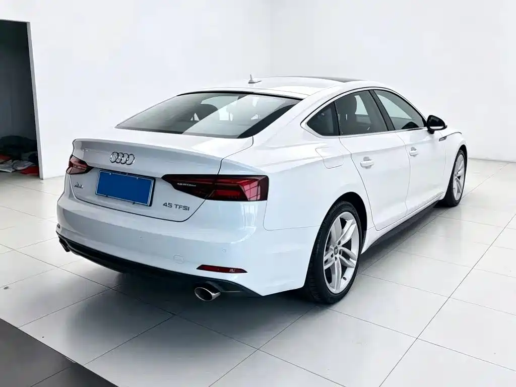Audi A5 (Import) — фото 8
