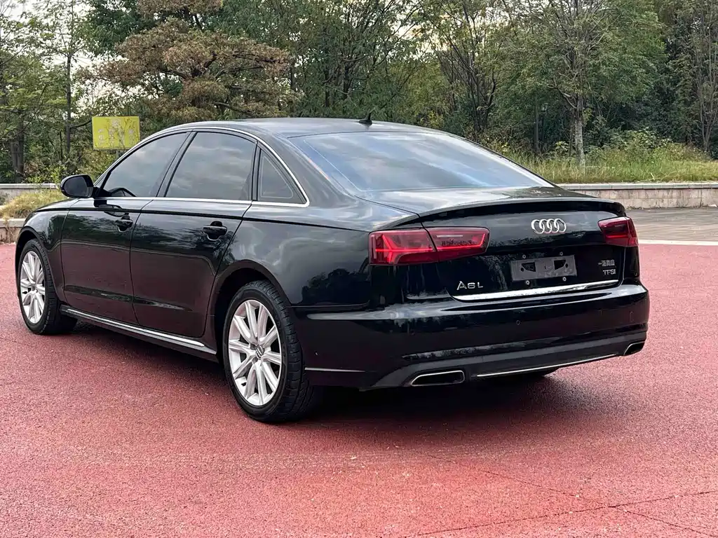 Audi A6L — фото 4