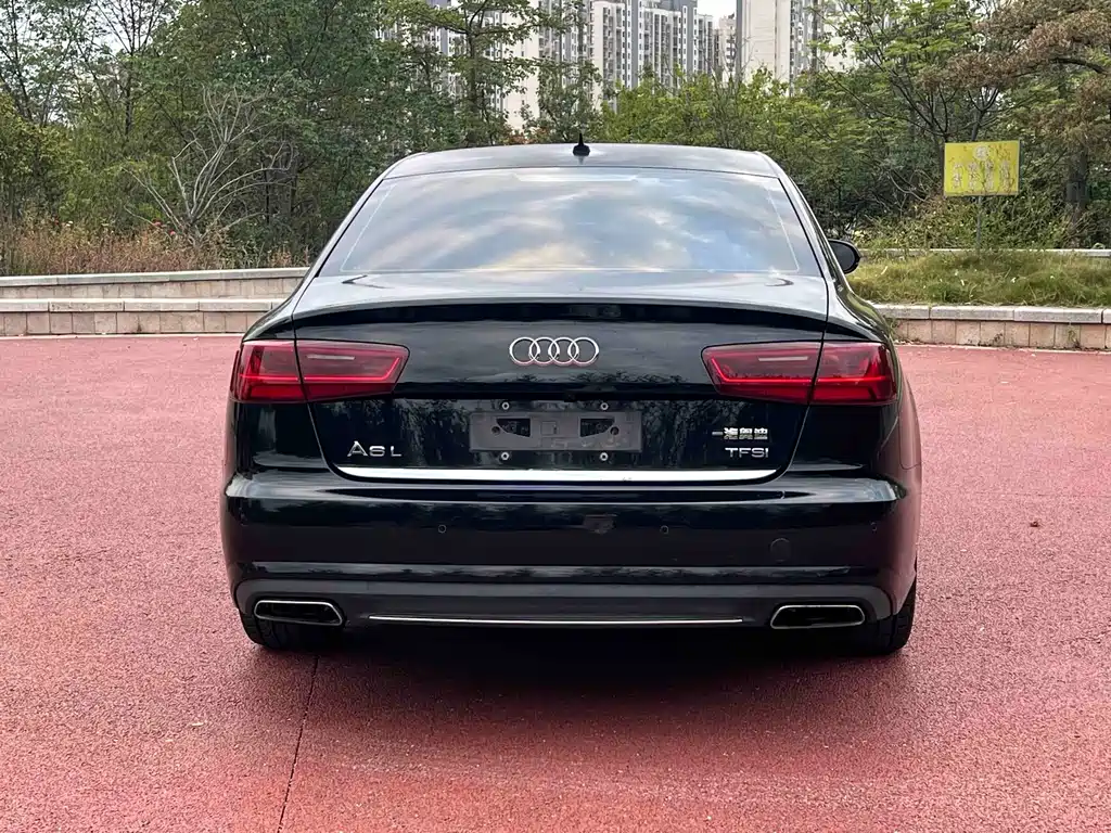 Audi A6L — фото 5