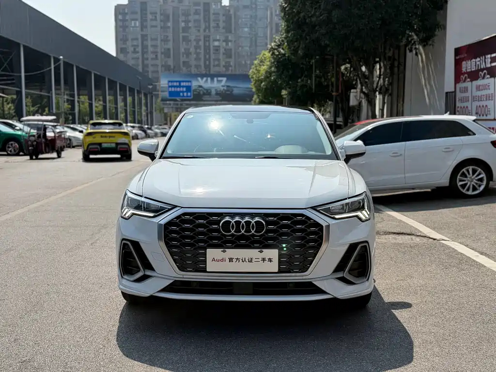 Audi Q3 Sportback — фото 2