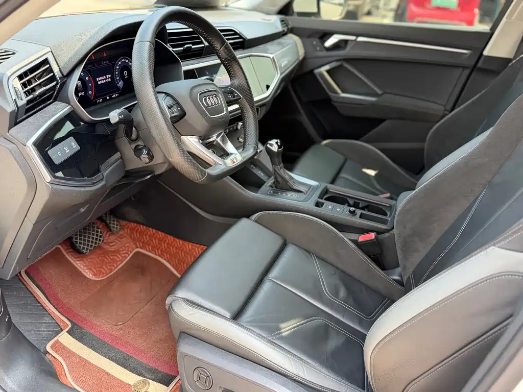 Audi Q3 Sportback — фото 7