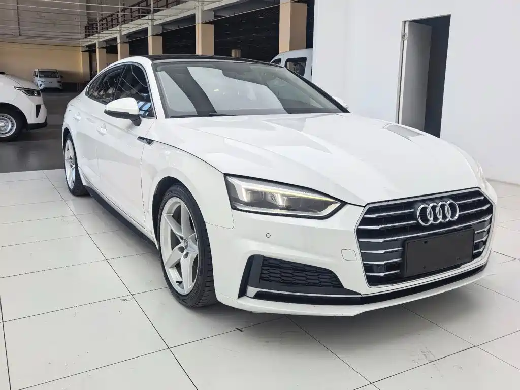 Audi A5 (Import) — фото 3