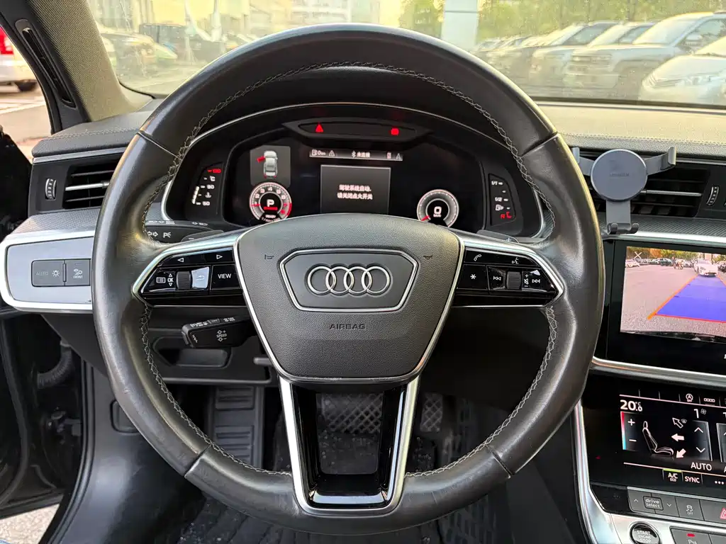 Audi A6L — фото 5