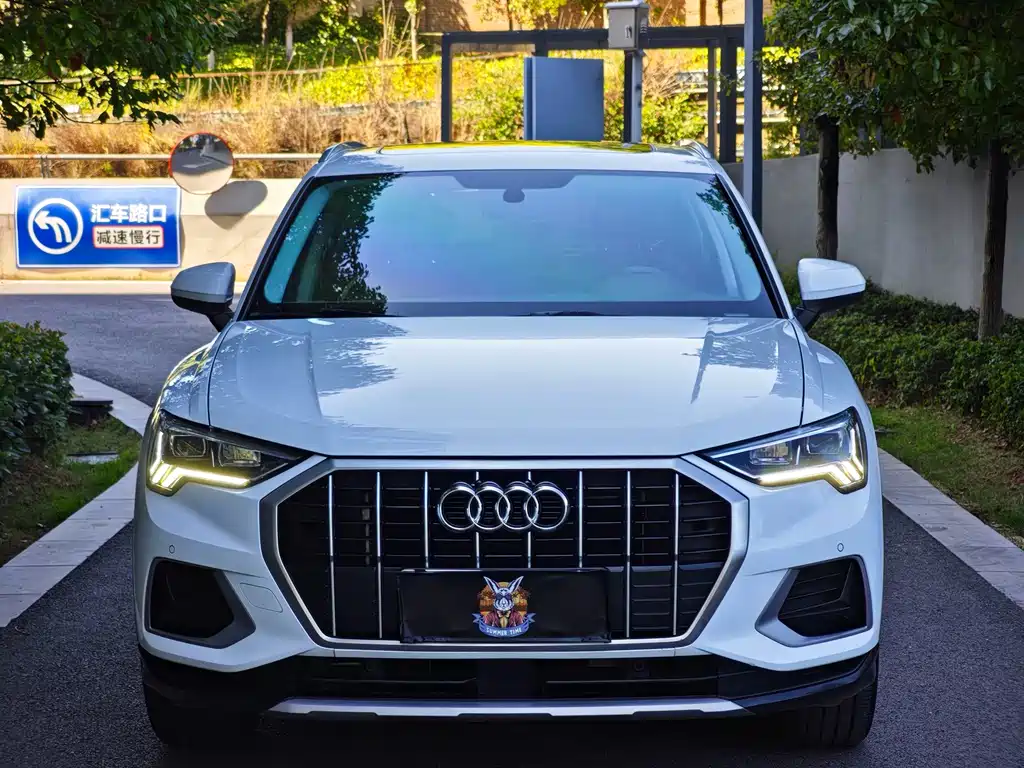 Audi Q3 — фото 2