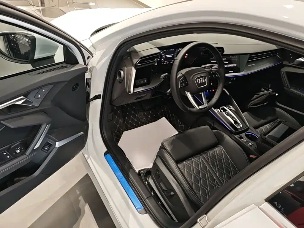 Audi A3 — фото 15