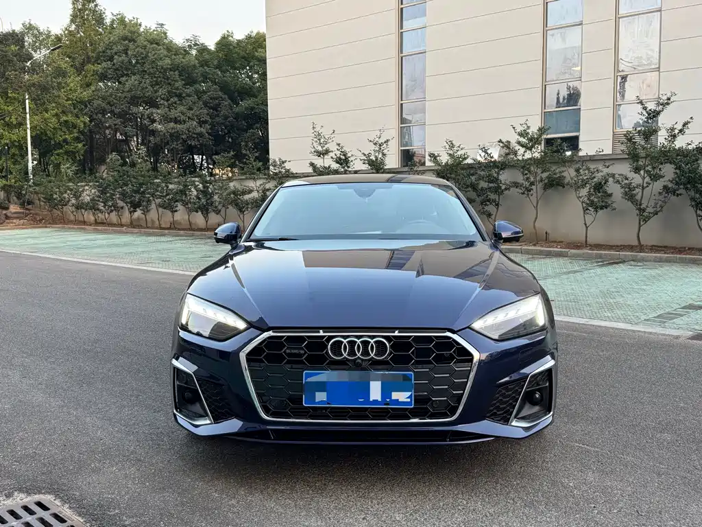 Audi A5 (Import) — фото 2