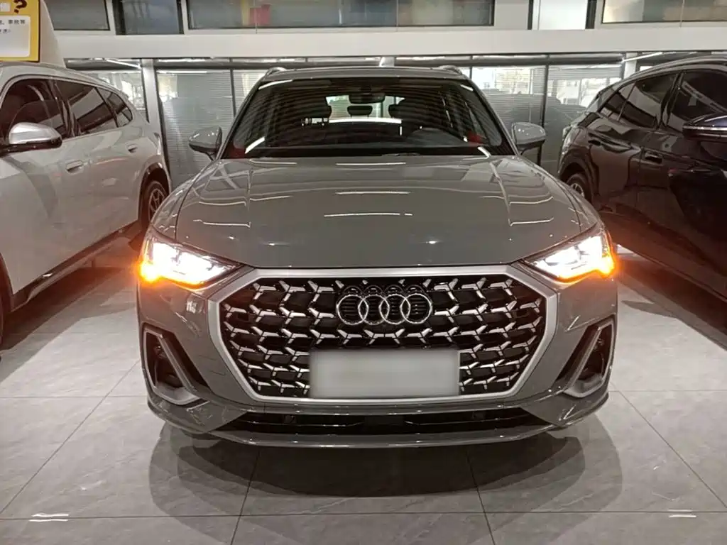 Audi Q3 — фото 2