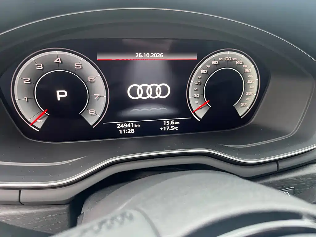 Audi A4L — фото 26