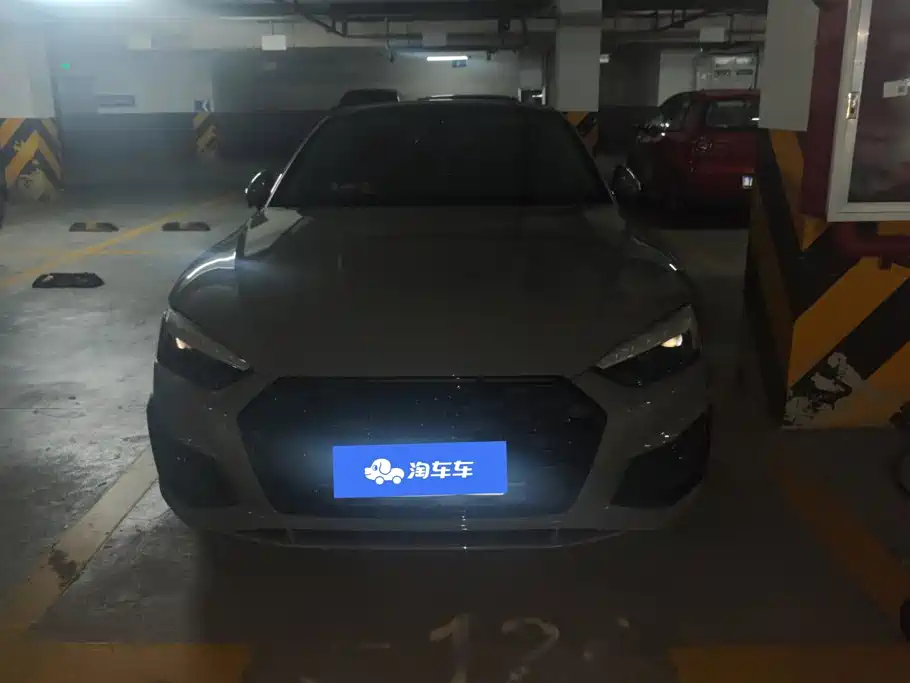 Audi A5 (Import) — фото 2