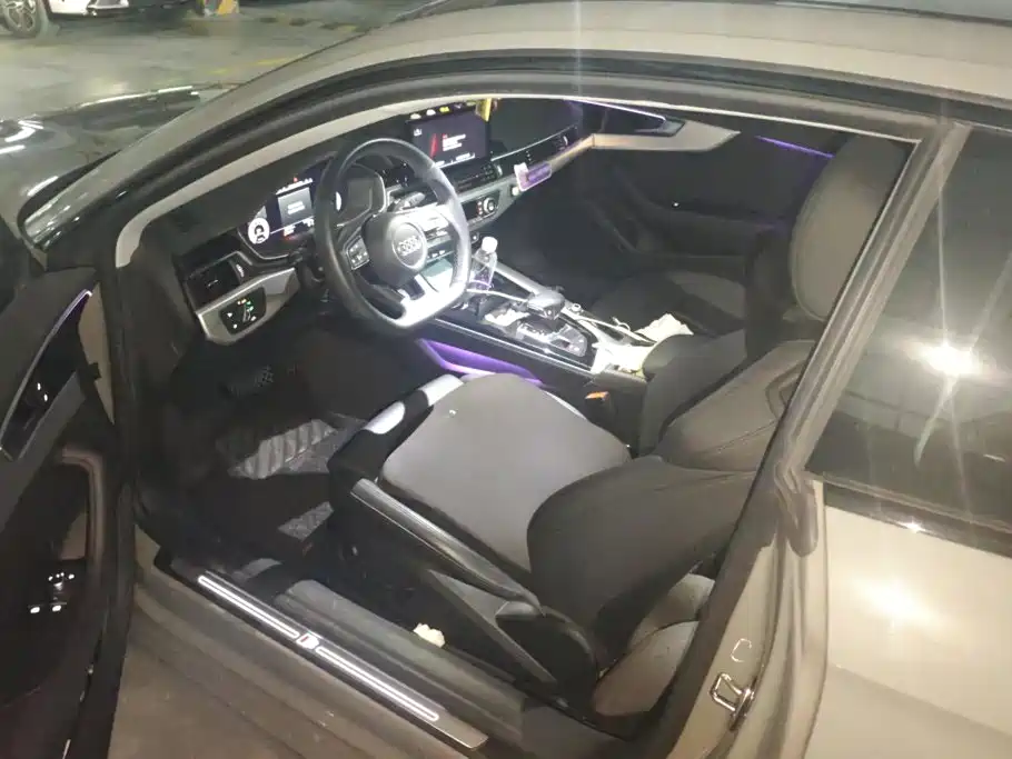 Audi A5 (Import) — фото 9