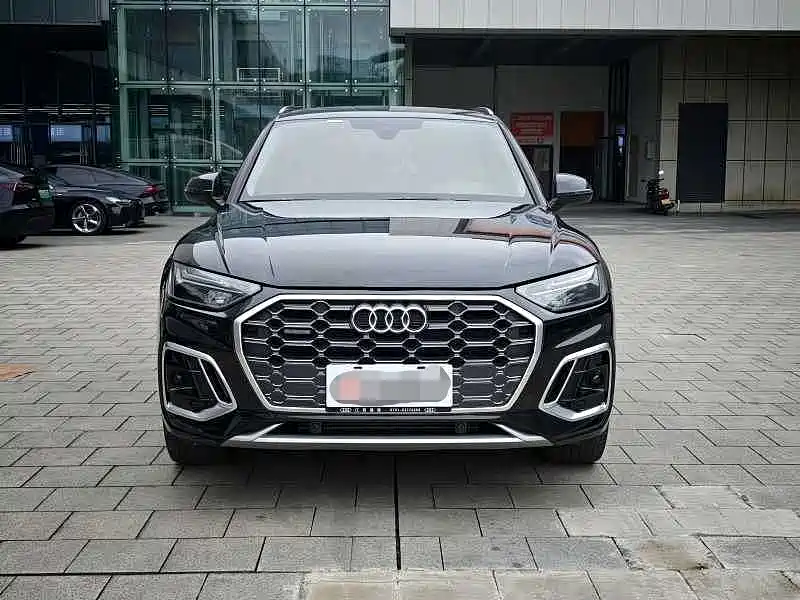 Audi Q5L — фото 2