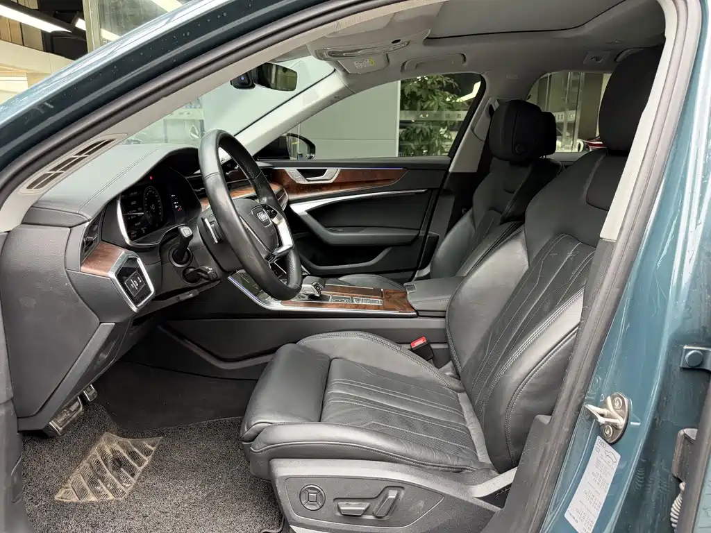 Audi A6 (Import) — фото 8