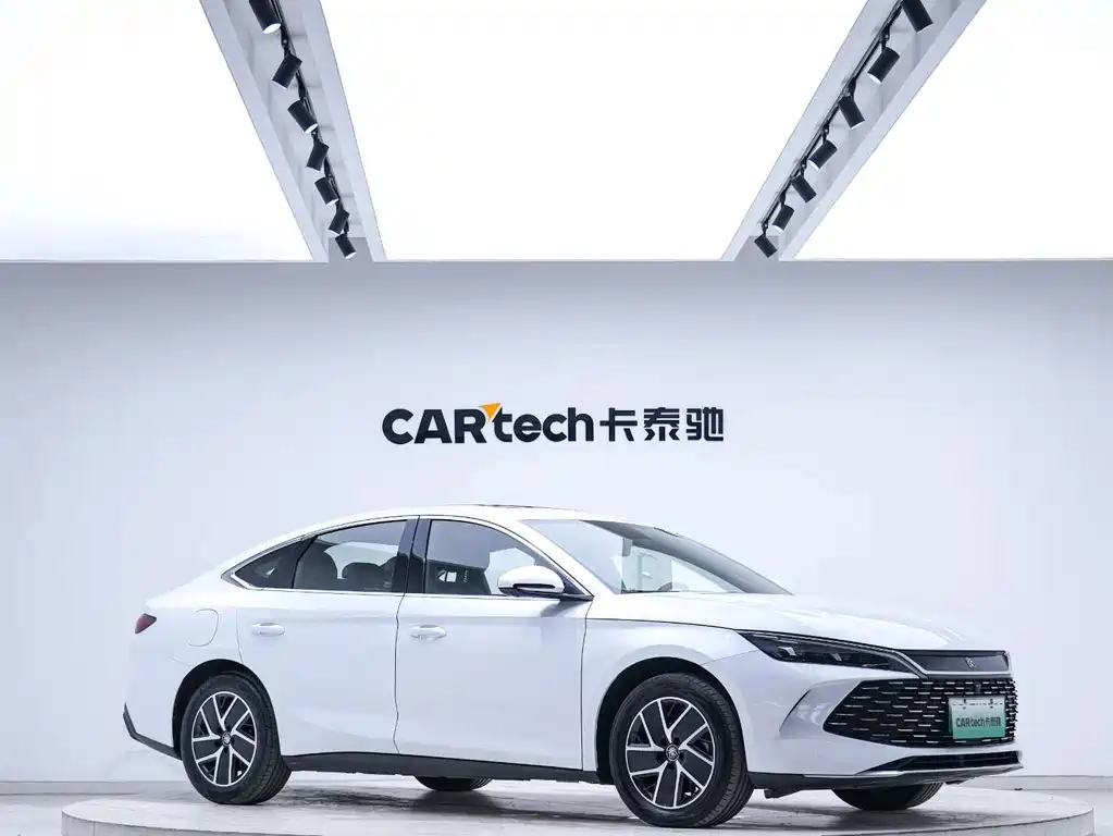 BYD Qin L — фото 4