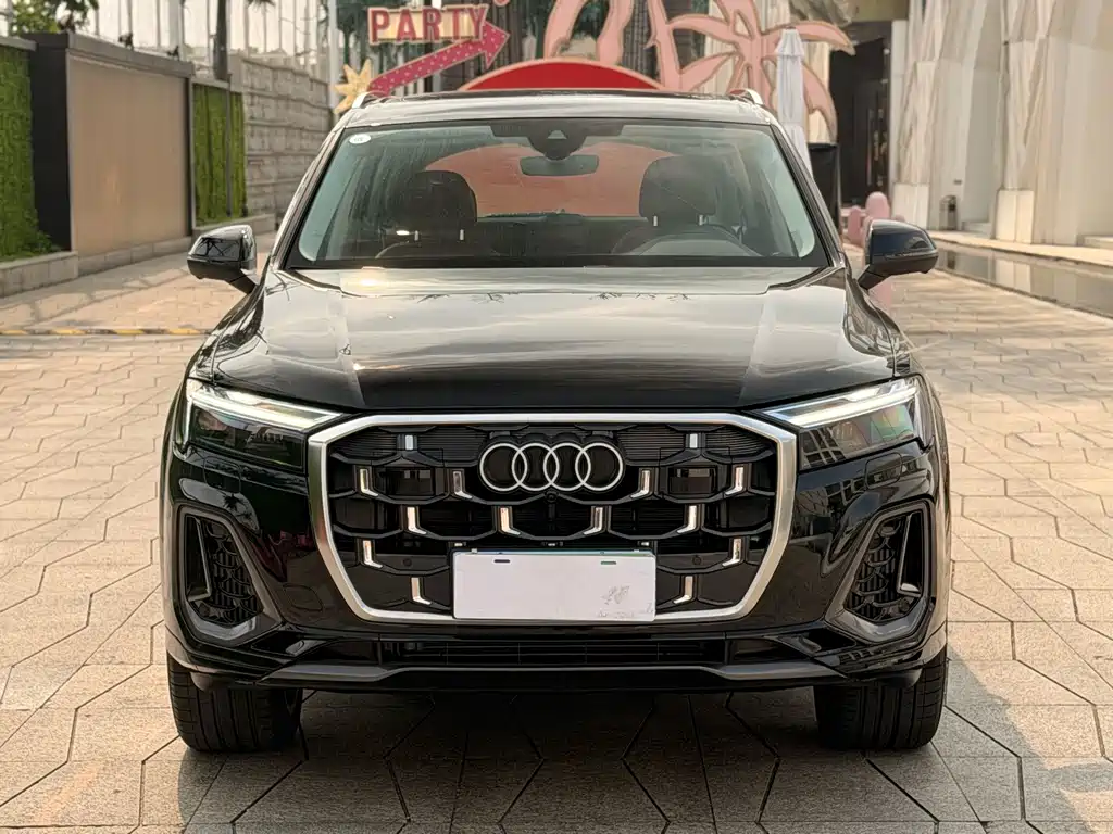 Audi Q7 — фото 2