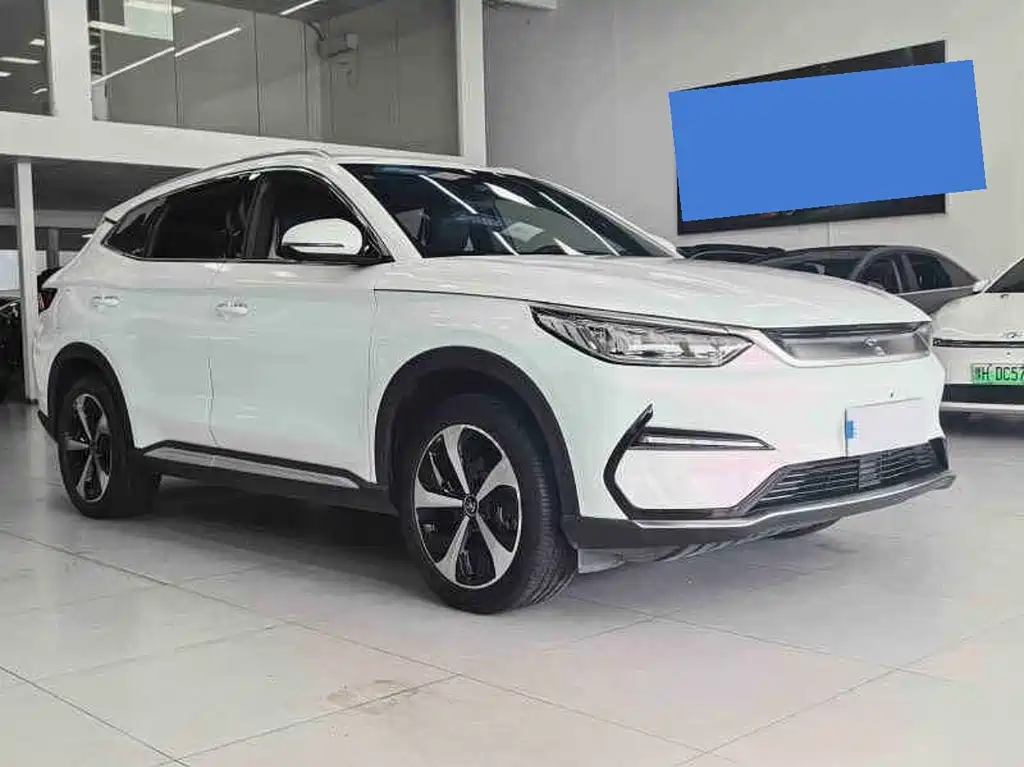 BYD PLUS New Energy — фото 3