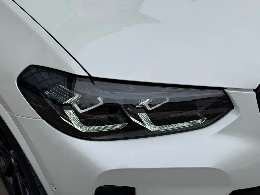 BMW X3 — фото 23
