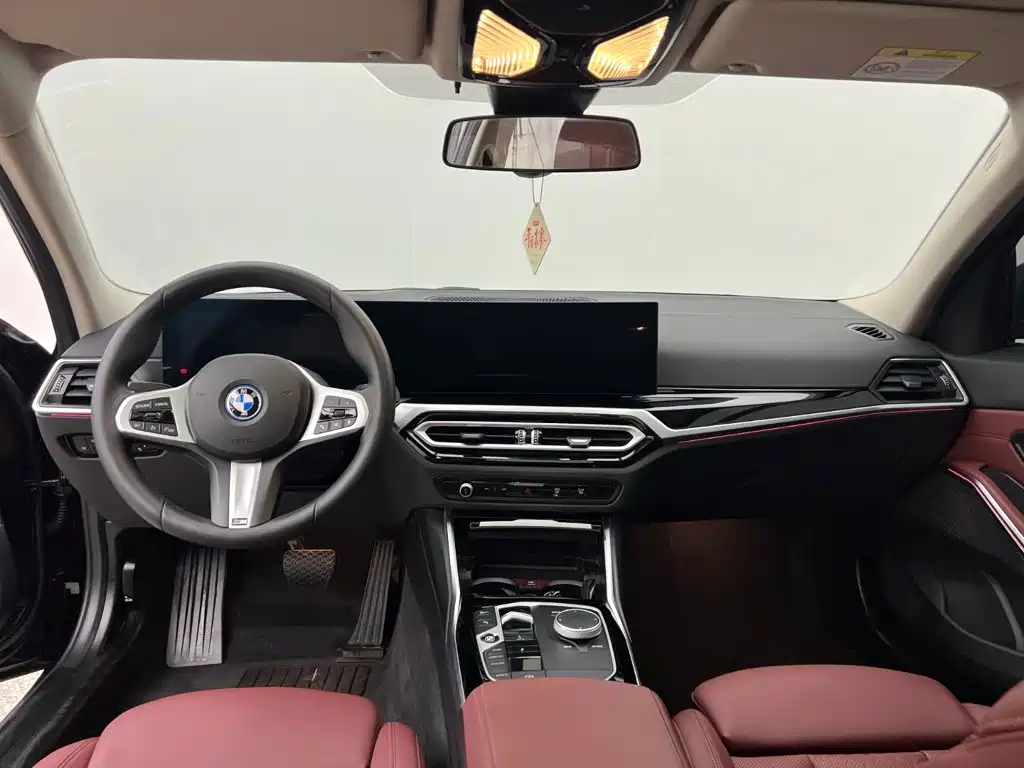 BMW i3 — фото 7