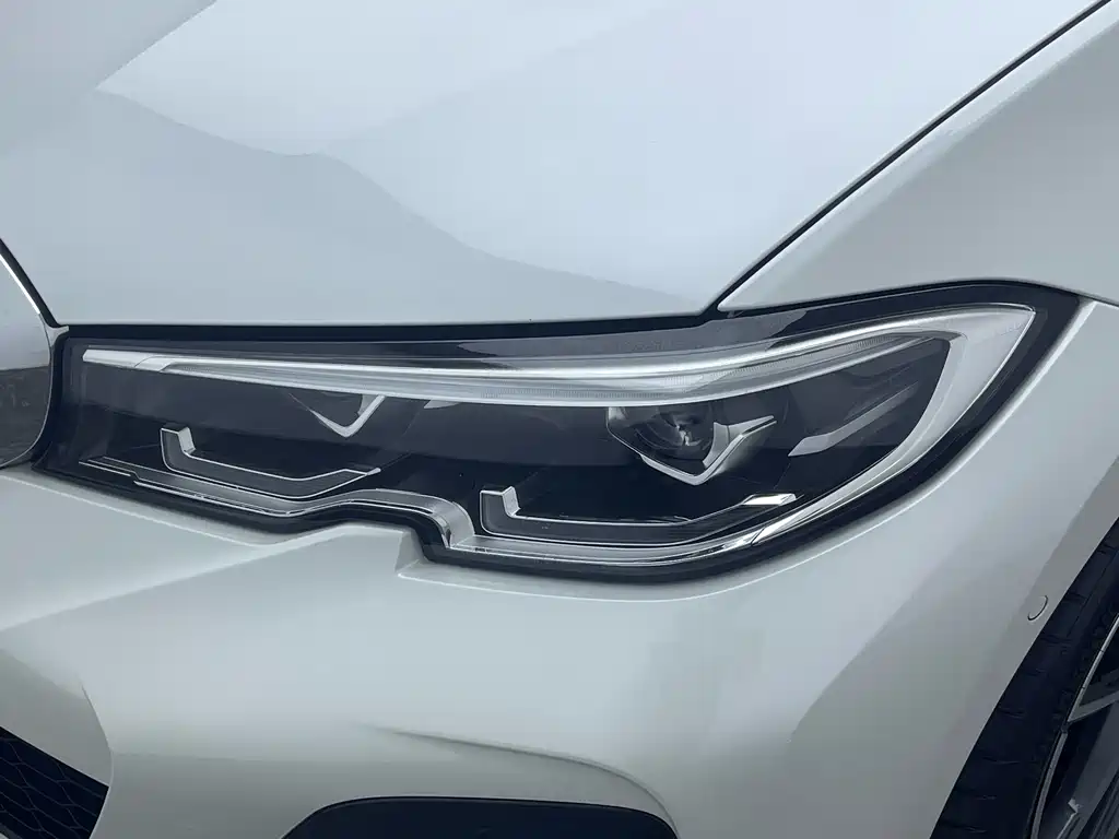 BMW 3 Series — фото 11
