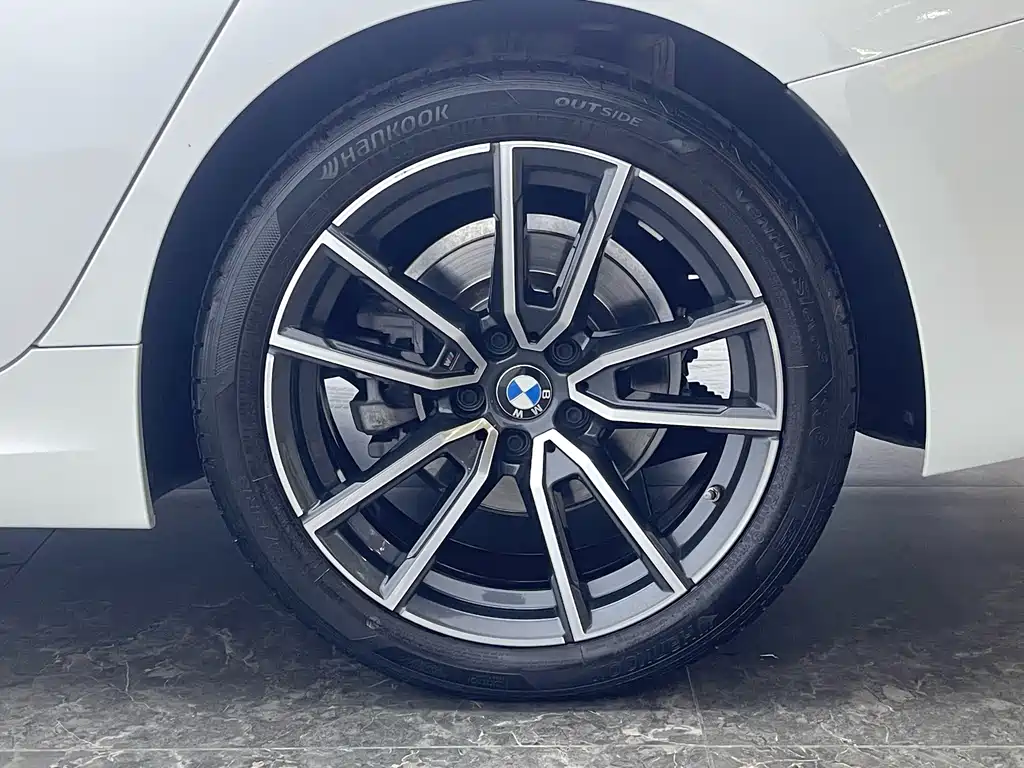 BMW 3 Series — фото 10