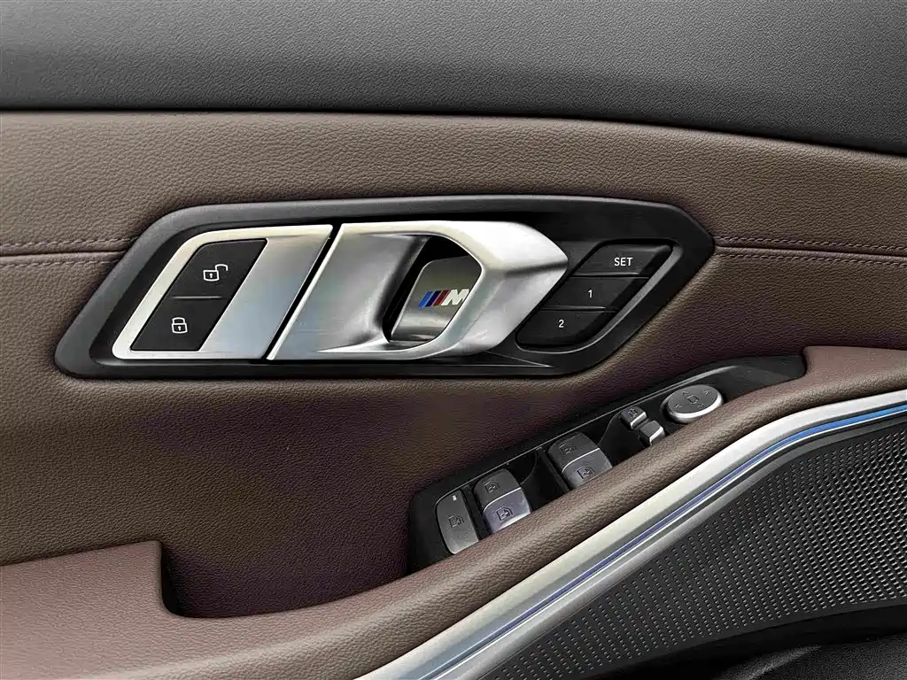 BMW i3 — фото 23