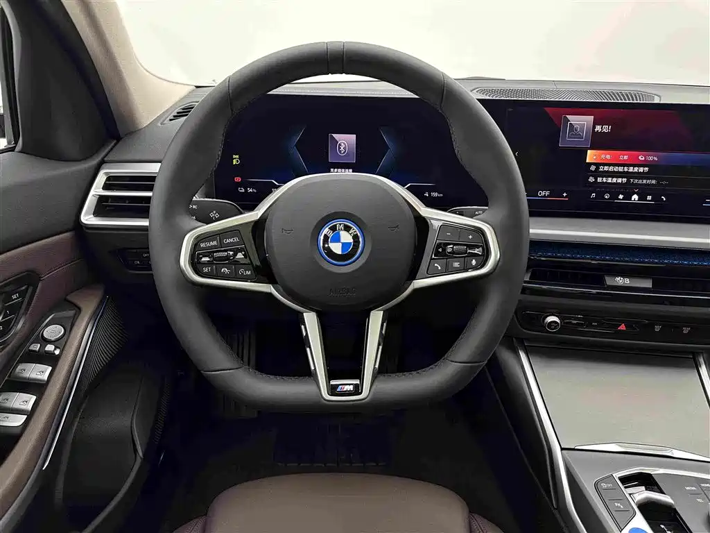 BMW i3 — фото 9