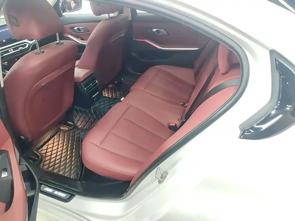 BMW 3 Series — фото 16