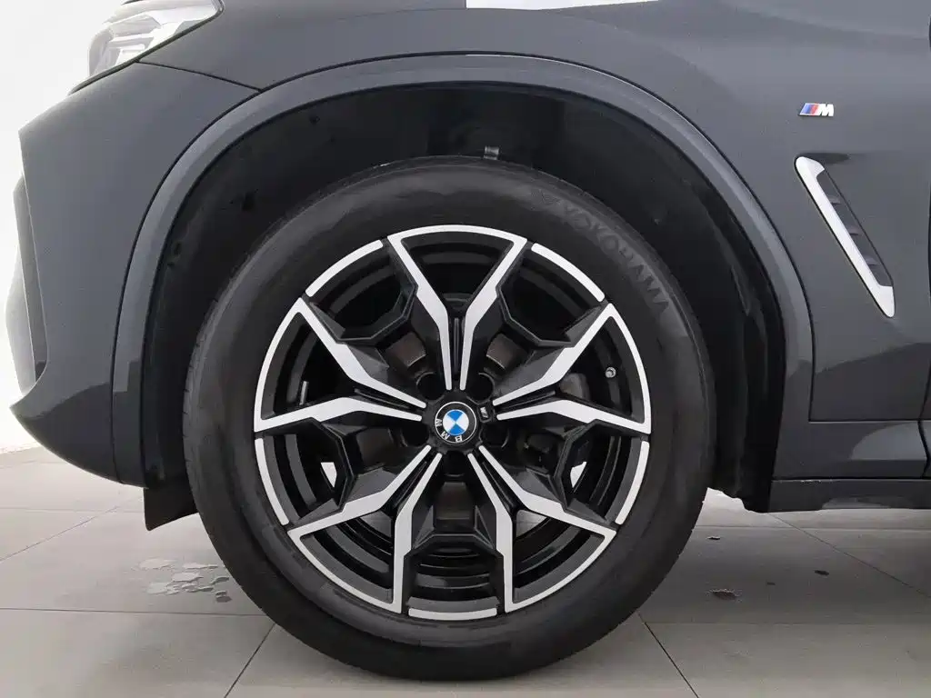 BMW X3 — фото 17