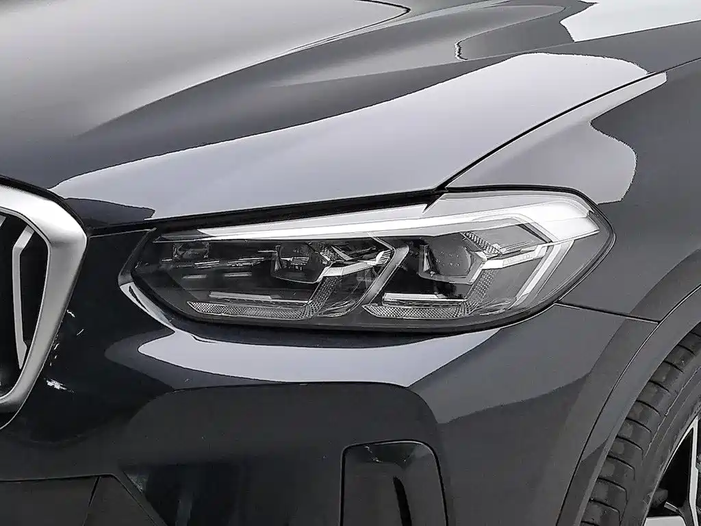 BMW X3 — фото 7