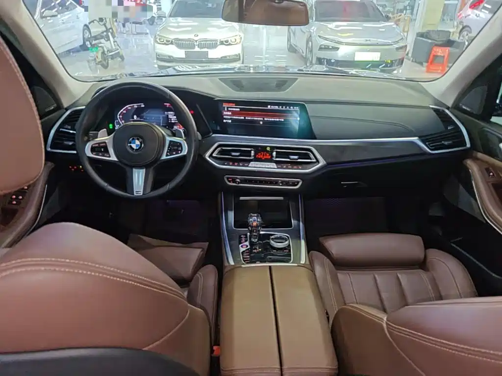 BMW X5 (Import) — фото 9