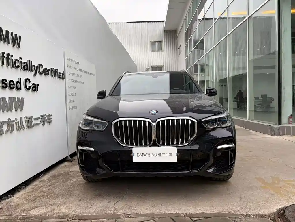 BMW X5 — фото 2