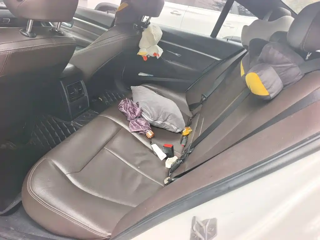 BMW 3 Series — фото 14