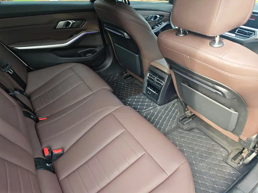 BMW 3 Series — фото 14