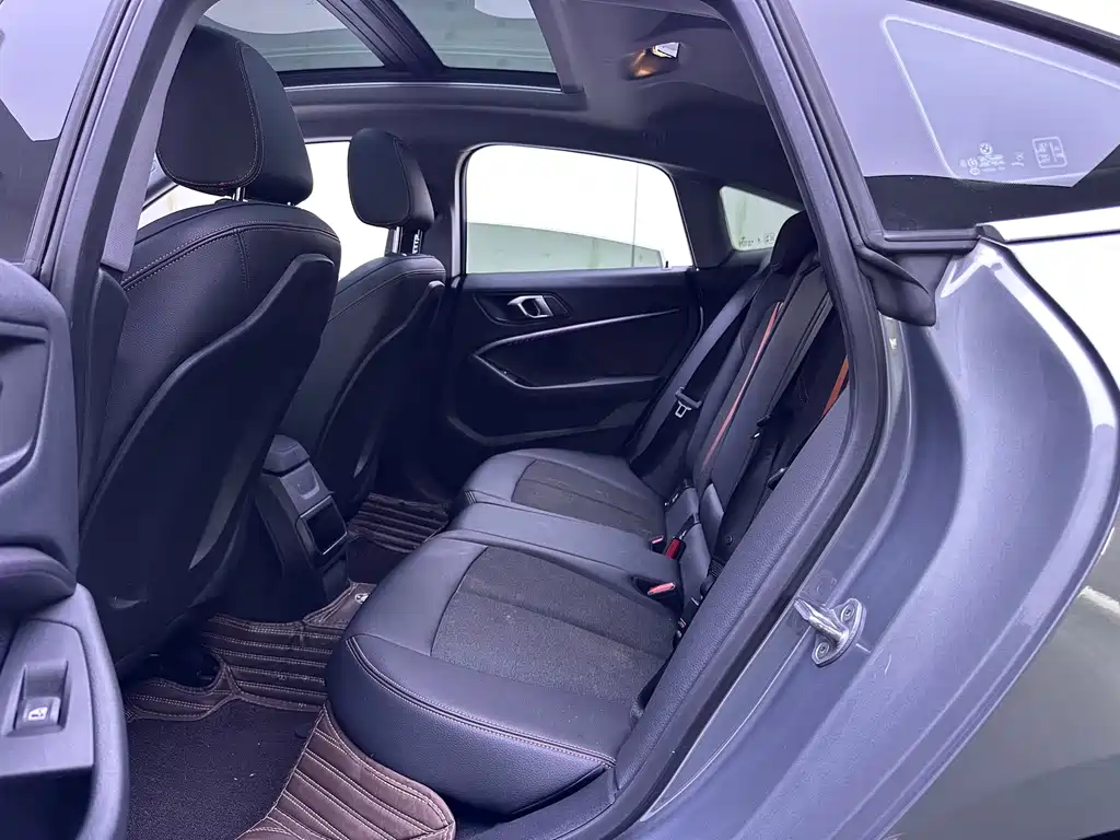 BMW 2 Series (Import) — фото 9