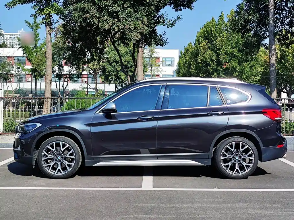 BMW X1 — фото 6