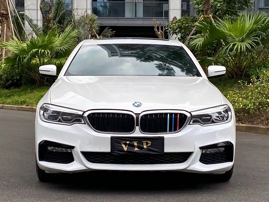 BMW 5 Series — фото 2