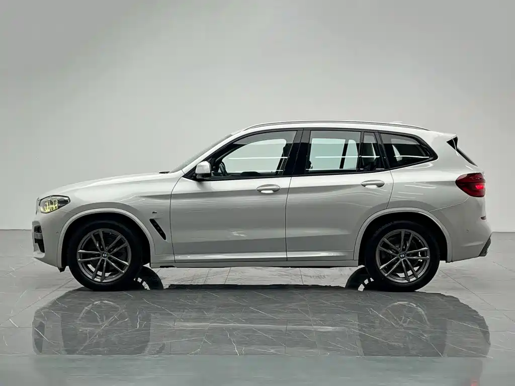 BMW X3 — фото 3