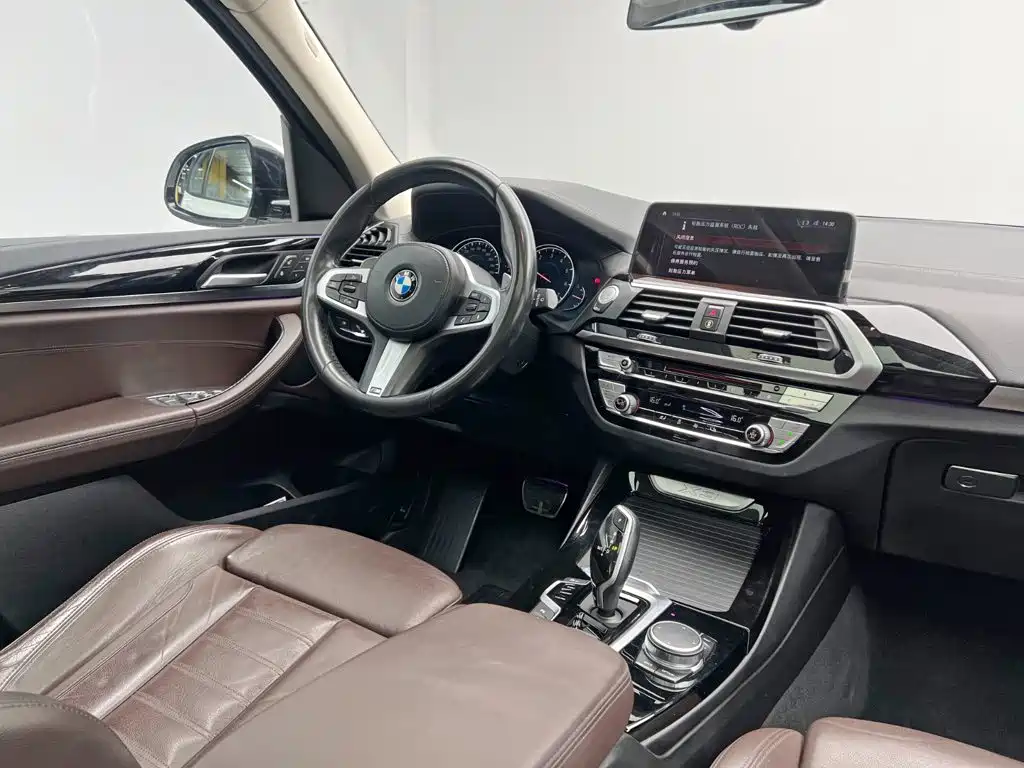 BMW X3 — фото 21