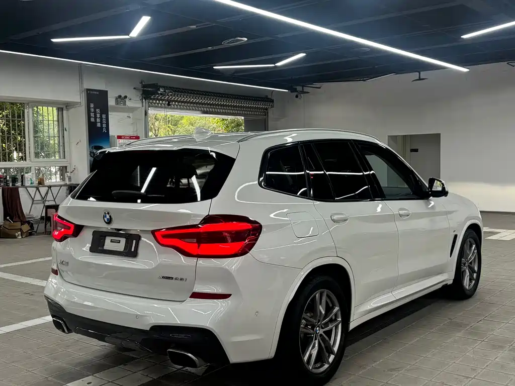 BMW X3 — фото 5