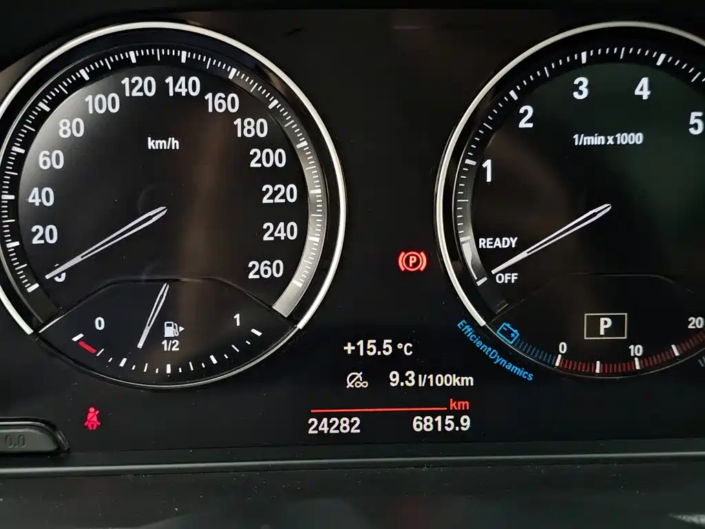 BMW X1 — фото 11